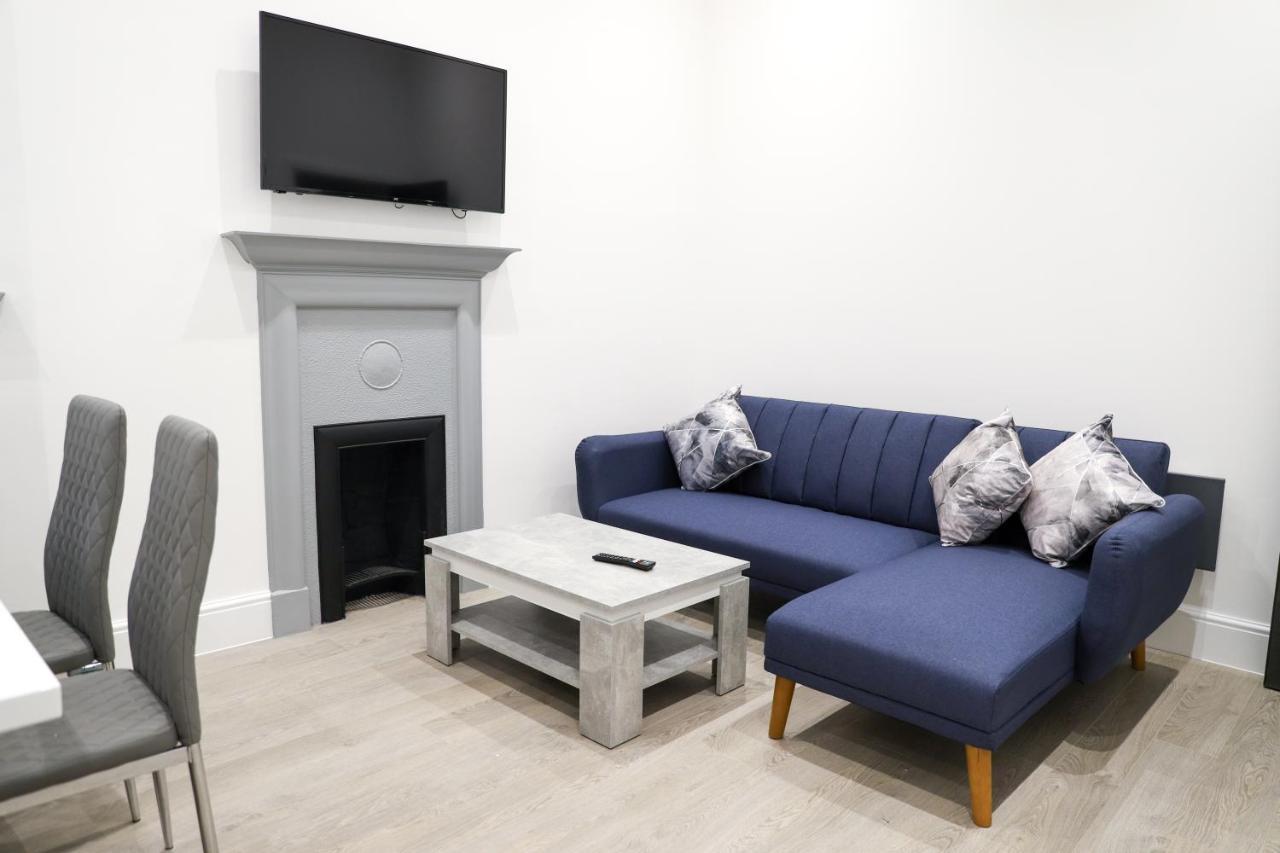 16 Queen Avenue Collection By Happy Days Apartment Liverpool